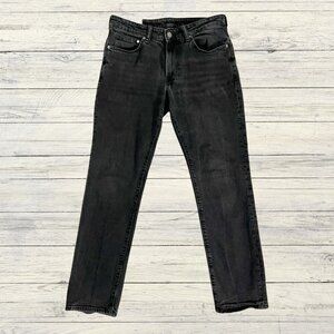H&M Regular Fit Black Jeans- Classic Everyday Style & Modern Comfort, Size 32x32